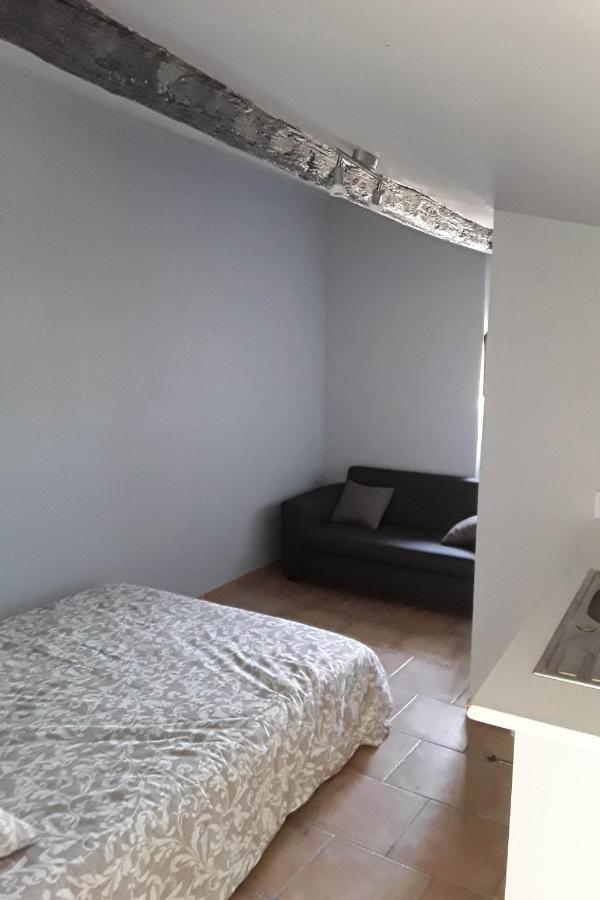 Studio Entre Cevennes Et Camargue Montfrin 외부 사진